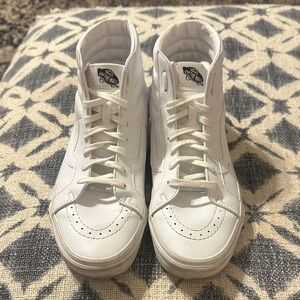 Vans White High-Top Sk8-Hi Shoe size 9.5 men 11 women